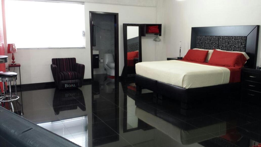 Premier Hotel Suites Ciudad Obregon Room photo
